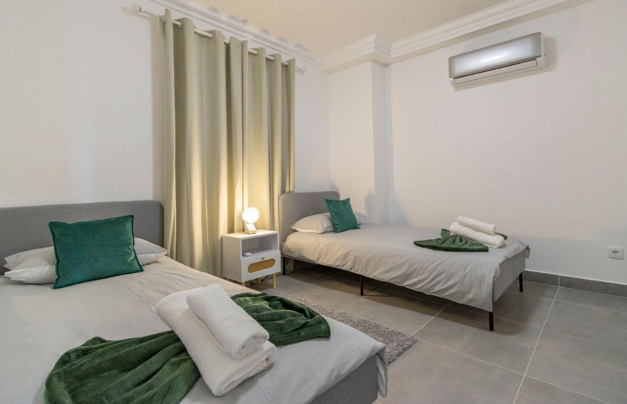 3 Minutes To The Beach, 2 Bedroom Amazing Apt With Balcony, Bbq Grill And Pool Sagres Exterior foto